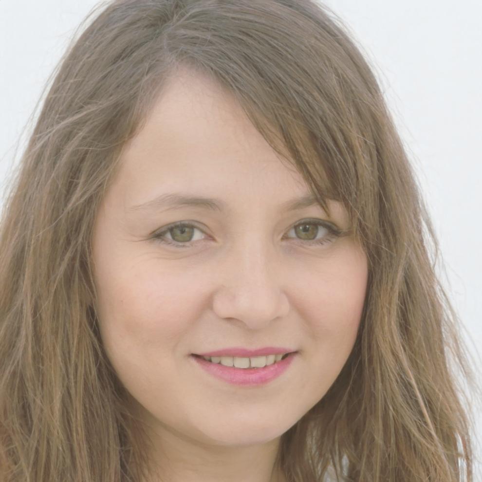 Sarah Chen, Lead Financial Education Specialist